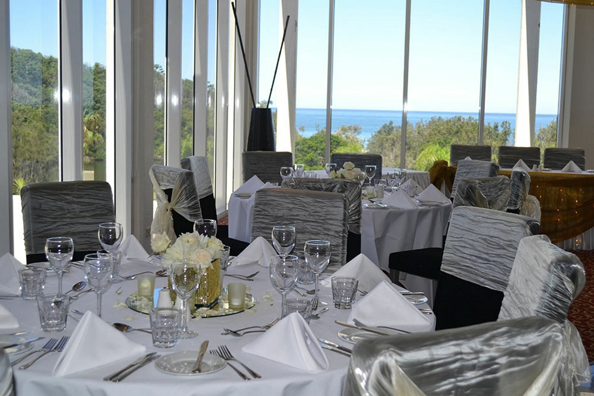 Korora Absolute Beachfront Opal Cove Resort מראה חיצוני תמונה